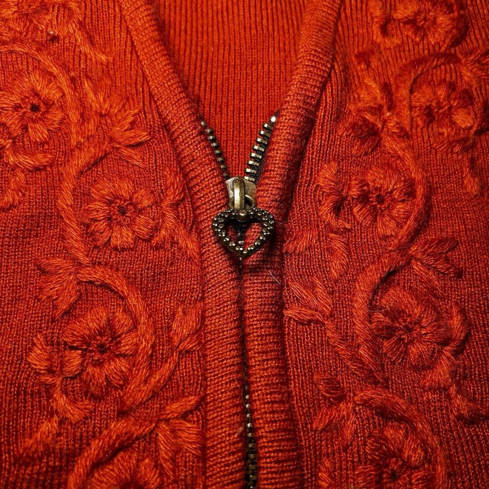 VTG U.K. Thapar orange red wool sweater vest, embroidered, zip up, grandma S